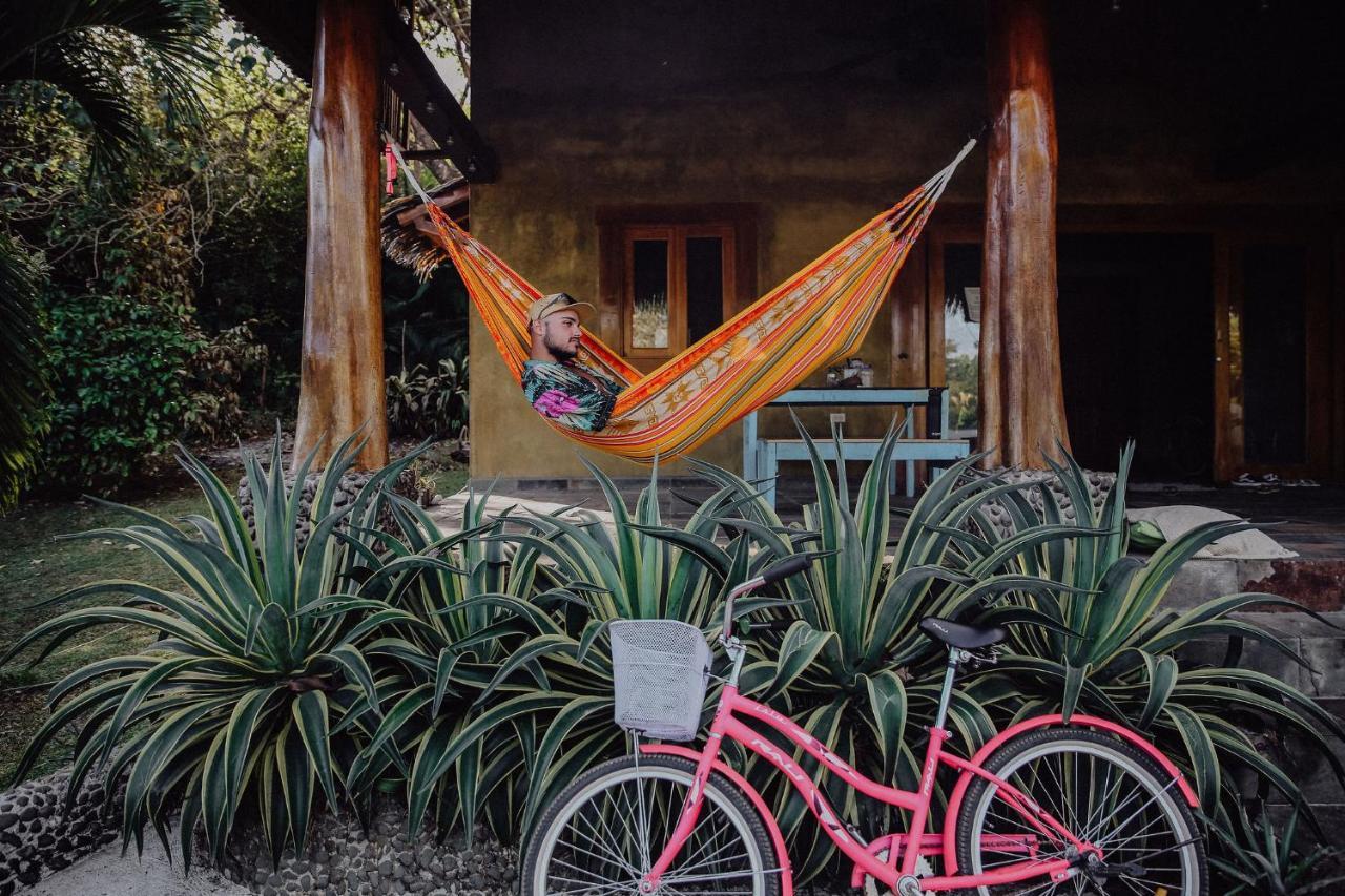 Hostel Bodhi Santa Catalina Exteriér fotografie
